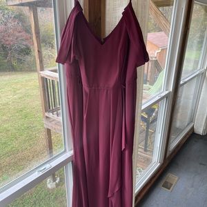 David’s Bridal Bridesmaid Dress Merlot Size 16